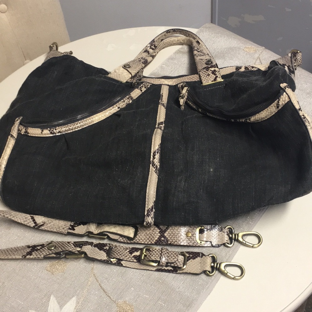 Travel bag